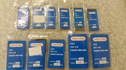 110 HSS drill bits (11 packs of 10 Drill bits)