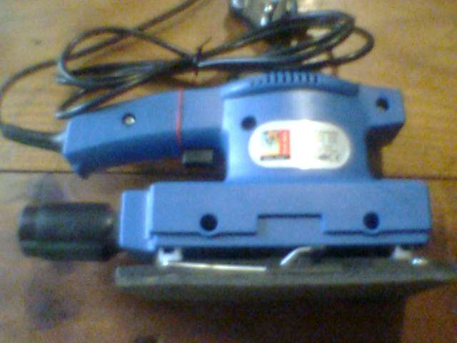 Finishing sander