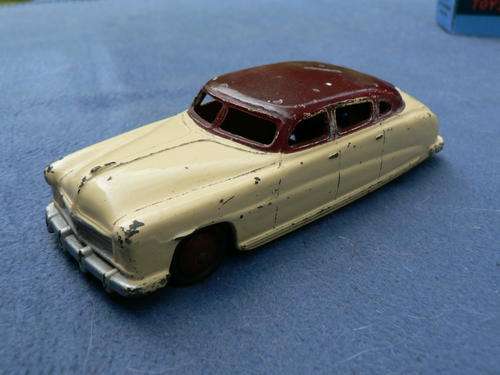 DINKY TOYS  -  171  -   HUDSON COMMODORE SEDAN