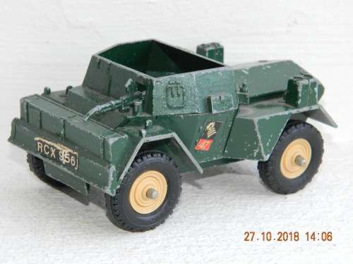 BRITAINS LTD. - SCOUT CAR - DAIMLER MK.II