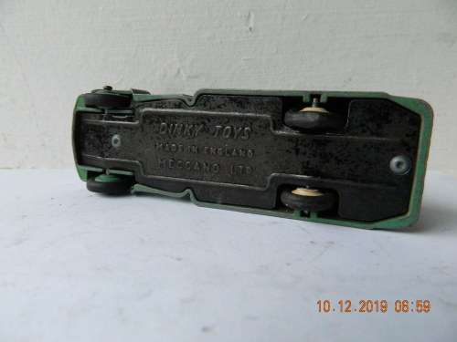 DINKY TOYS -  441 -  PETROL TANKER