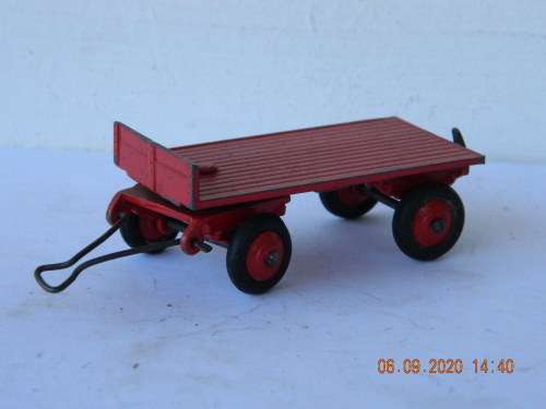 DINKY TOYS -  25g  -  TRAILER