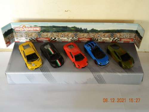 MAJORETTE  -   LAMBORGHINI GIFTPACK  -  (5 OFF IN PACK)