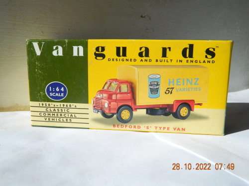 VANGUARDS - VA8000 - BEDFORD `S` TYPE VAN