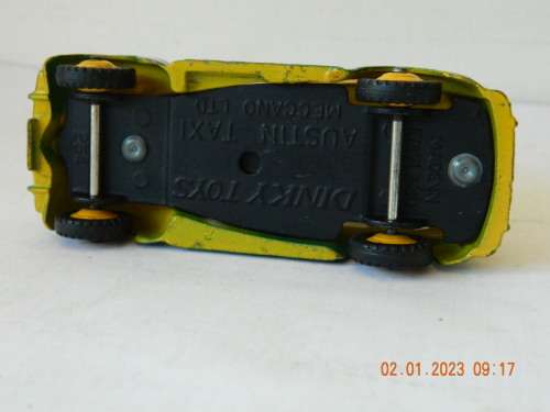 DINKY TOYS  -  254  -  AUSTIN TAXI