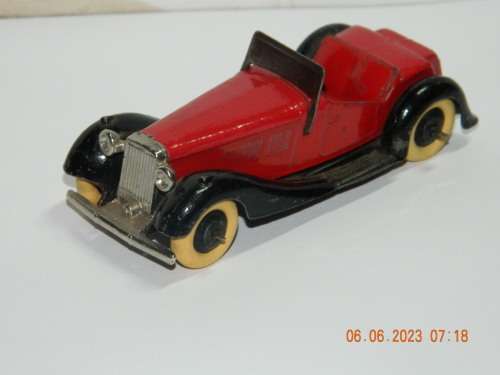 DINKY TOYS  -  36e  - BRITISH SALMSON SPORTS CAR    (TWO SEATER)  - VERY SCARCE