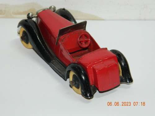 DINKY TOYS  -  36e  - BRITISH SALMSON SPORTS CAR    (TWO SEATER)  - VERY SCARCE