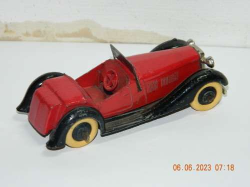 DINKY TOYS  -  36e  - BRITISH SALMSON SPORTS CAR    (TWO SEATER)  - VERY SCARCE