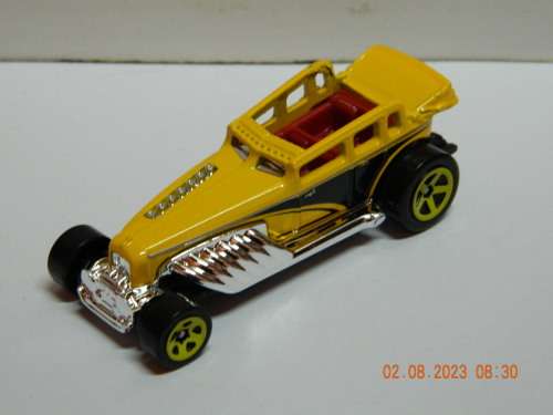 HOTWHEELS -  CFH 25