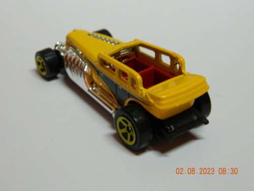 HOTWHEELS -  CFH 25