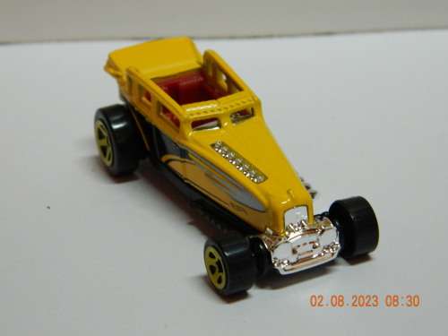 HOTWHEELS -  CFH 25