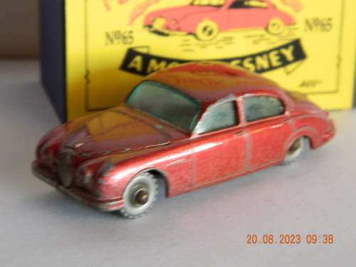 MATCHBOX SERIES  -  65b  -  JAGUAR 3.4 LITRE