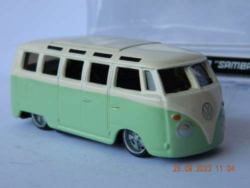 BBURAGO - VOLKSWAGEN VAN - `SAMBA`