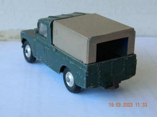 CORGI TOYS -   -   LAND ROVER