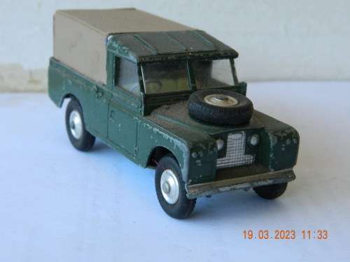 CORGI TOYS -   -   LAND ROVER