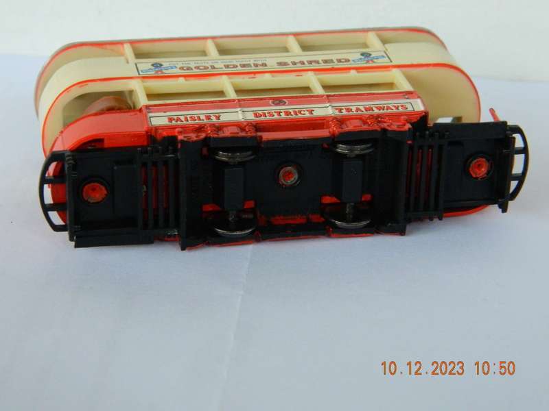 MATCHBOX -  MODELS OF YESTERYEAR  -  Y15  -  PRESTON TYPE TRAMCAR