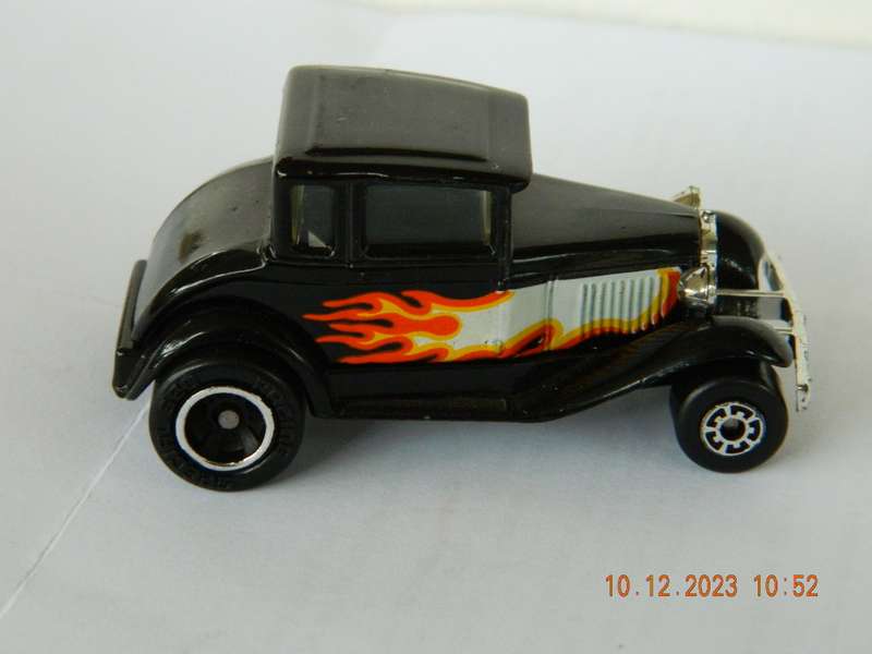 MATCHBOX  SUPERFAST -   -  MODEL A FORD