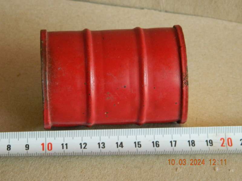SHELL -  MINATURE 200 LITRE SHELL X-100 MOTOR OIL