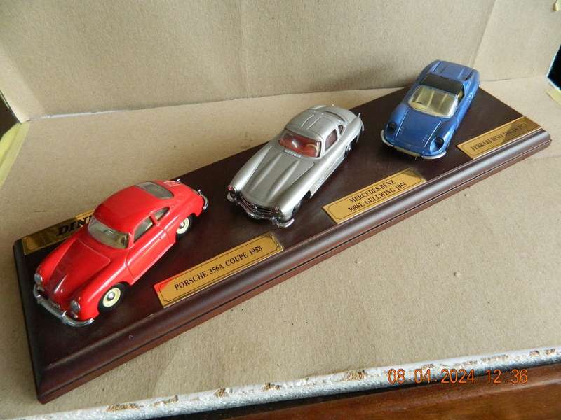 MATCHBOX DINKY TOYS  -  DY-902  - CLASSIC SPORTS CARS - SERIES 1