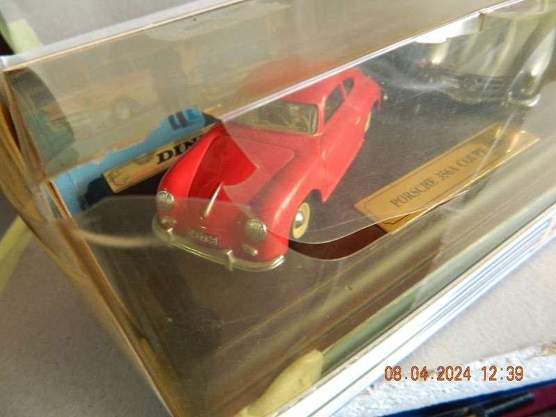 MATCHBOX DINKY TOYS  -  DY-902  - CLASSIC SPORTS CARS - SERIES 1