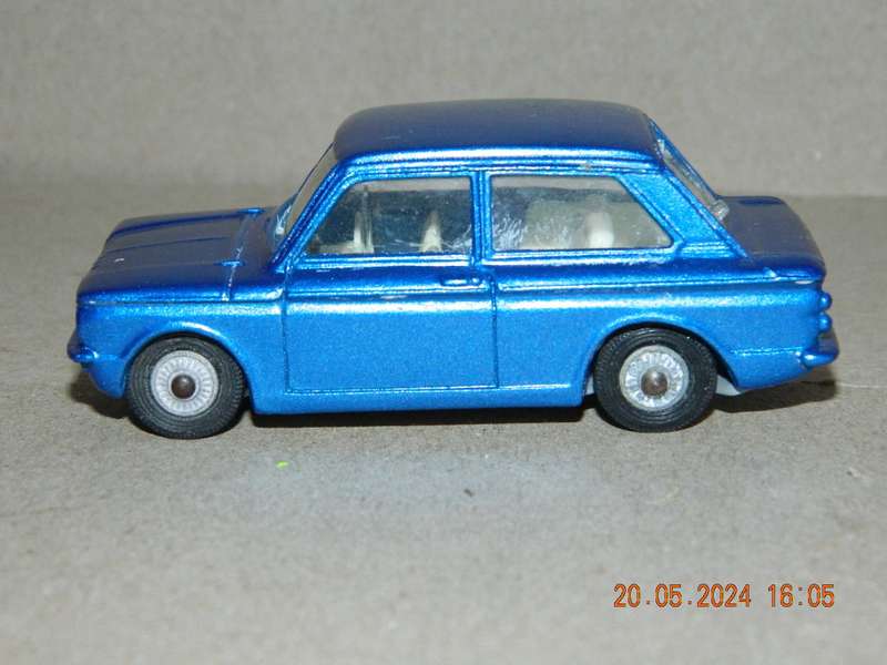 CORGI TOYS -  251   -   HILLMAN IMP
