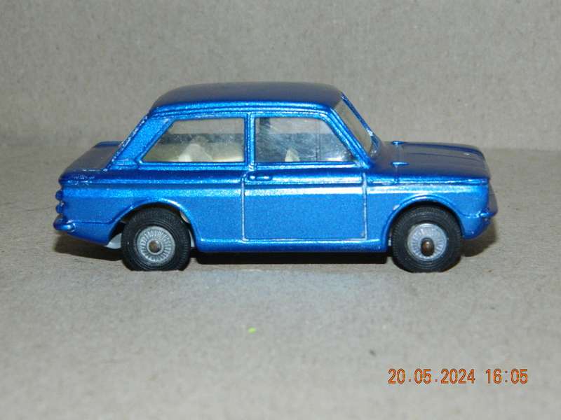 CORGI TOYS -  251   -   HILLMAN IMP