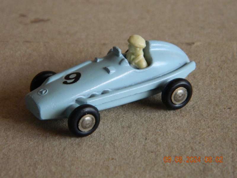 SCHUCO PICCOLO  -  703  -  MERCEDES 2,5 LITRE RACING CAR