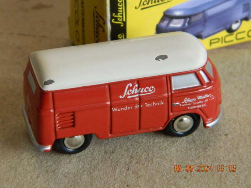 SCHUCO PICCOLO  -  -  VOLKSWAGEN BUS  -  WUNDER DER TECHNIK