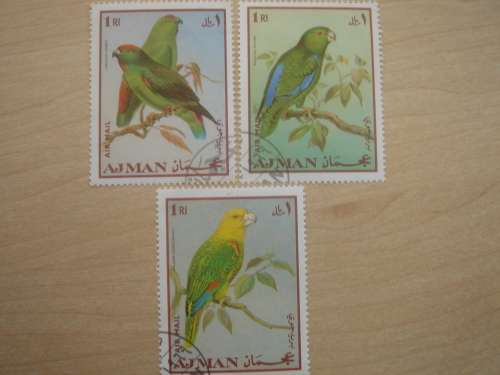1969 UAE - Ajman - Parrots - 3 stamps MNH, stamped
