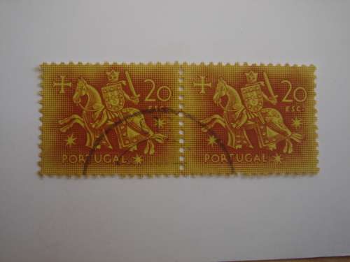 1953 Portugal - Templar Knights 20 ESC horizontal pair used, stamped