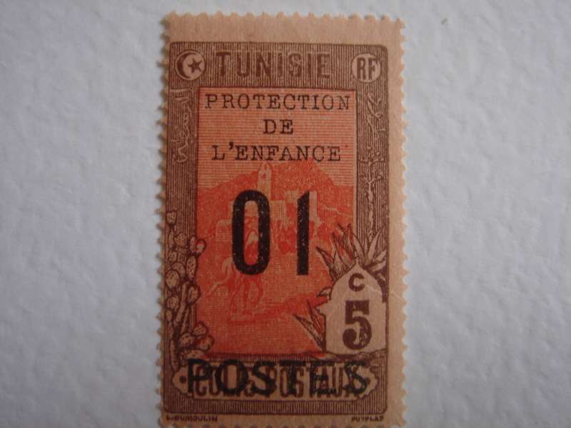 1925 Tunisia - Parcel Post - 01 optd on 5 c used, not stamped