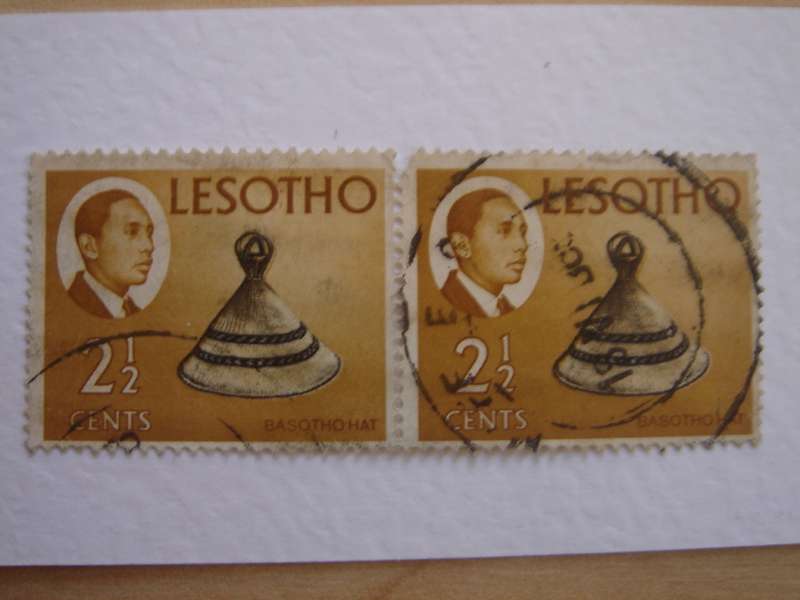 1967 Lesotho - Basotho Hat 2 1/2 c horizontal pair used, stamped