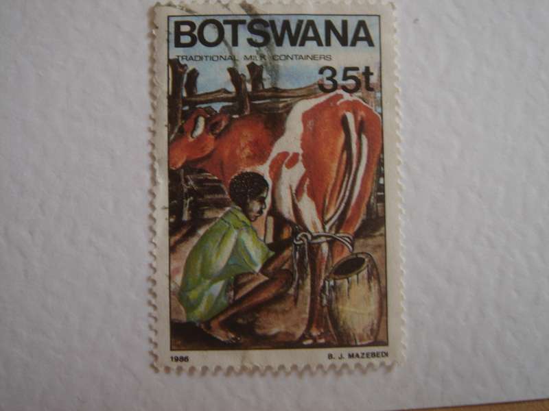 1986 Botswana - Traditional Milk Containers 35 t used, stamped