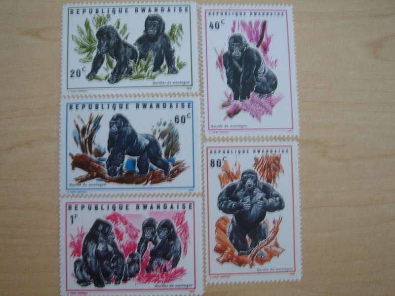 1970 Rwanda - Gorillas 20,40,60,80 C, 1 F MNH