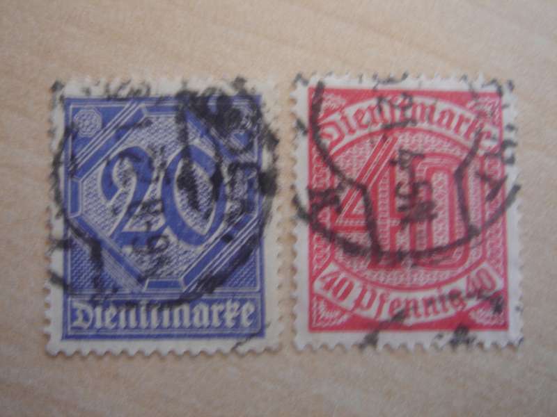 1920 Deutsches Reich Dienstmarken MiNr 26+28 used, stamped