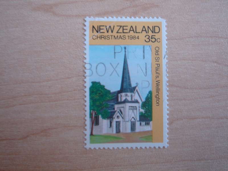 1984 NZ - Christmas 35c used, stamped