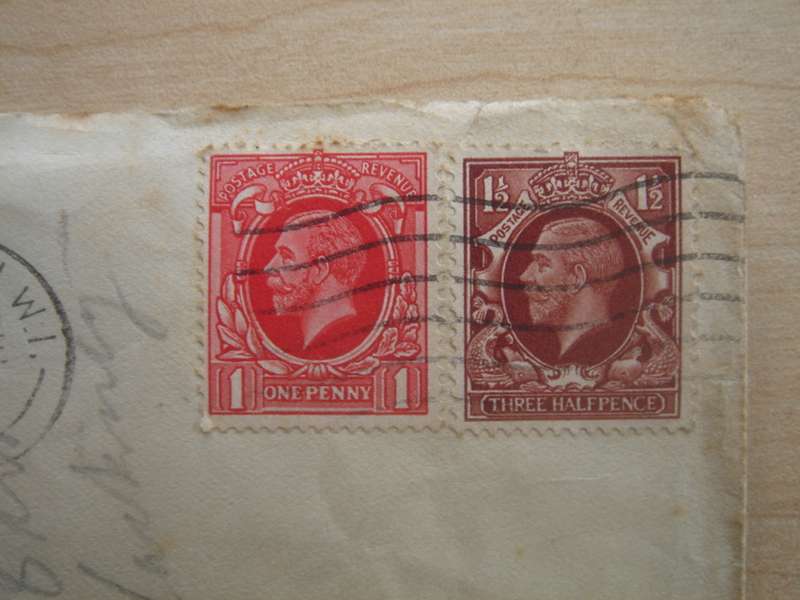 1934 England - King George V 1 & 1 1/2 P used, stamped on letter