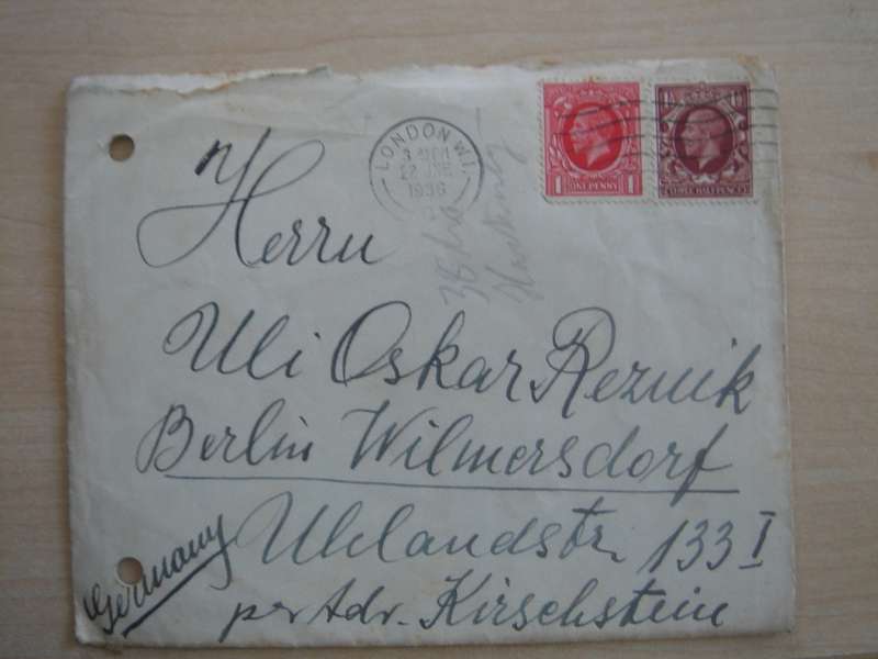 1934 England - King George V 1 & 1 1/2 P used, stamped on letter
