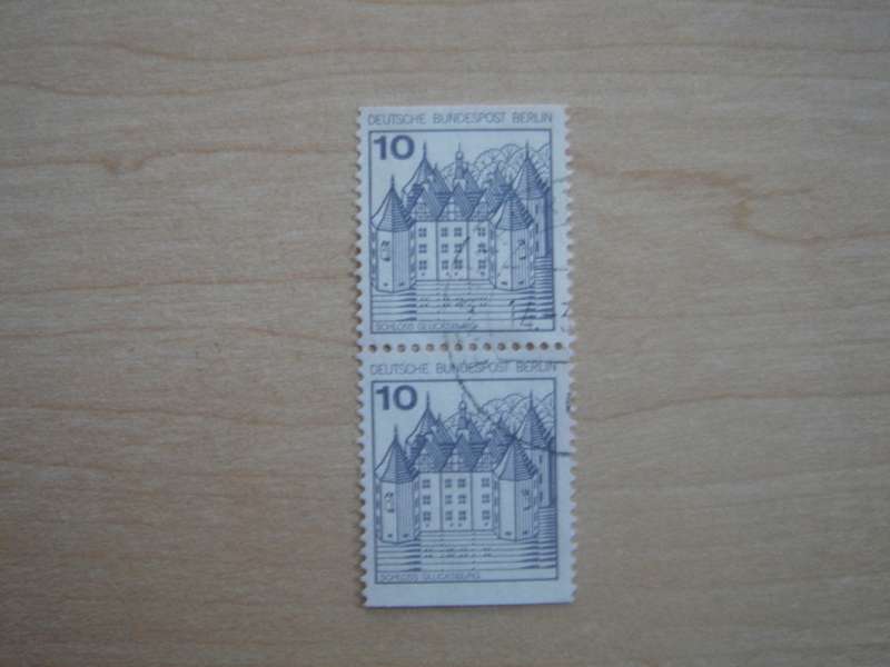 1977 West Berlin MiNr 532 C+D I vertical pair used, stamped