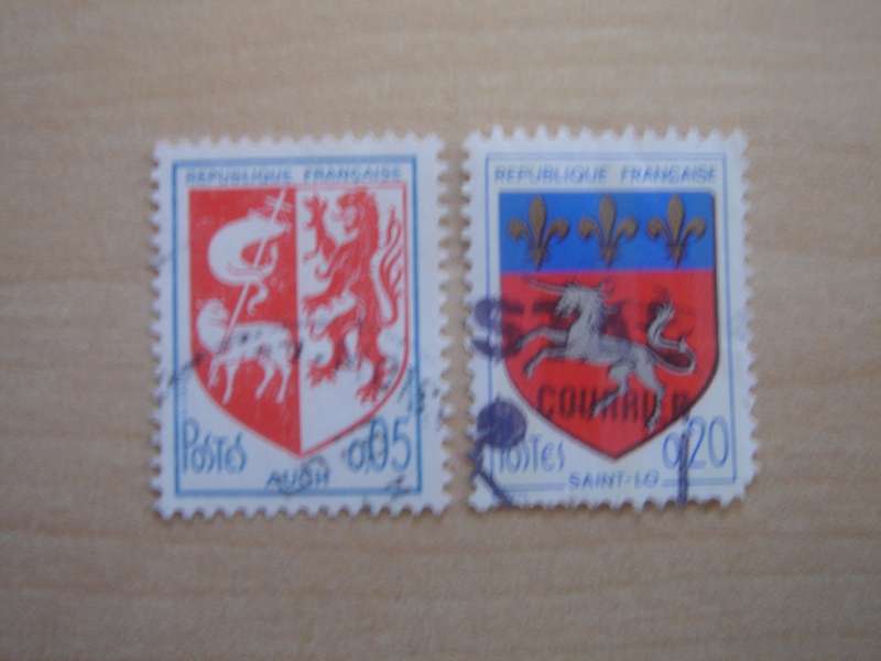 1960 France - L`Ecu de Auch 0.05 (1966) et Saint-Lo 0.20 used, stamped