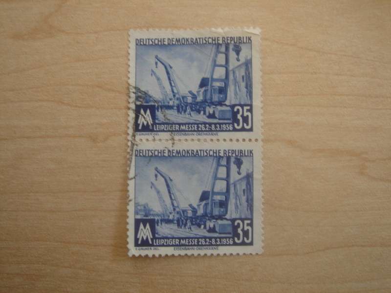 1956 DDR MiNr 519 vertical pair used, stamped