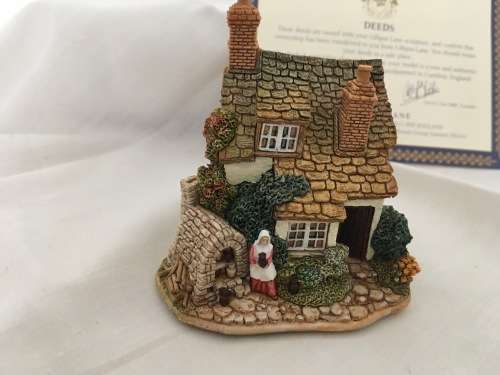 LILLIPUT LANE   "KILN COTTAGE"