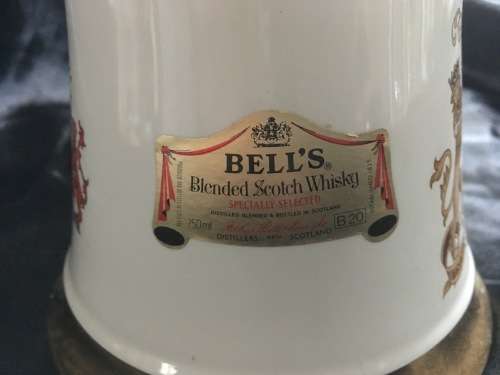 Bell's Whisky - commemorative ceramic decanter- PRINCE ANDREW & SARAH FERGUSON