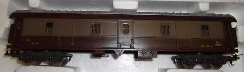 Lima HO Scale Coach