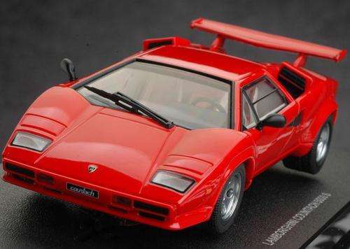 Auto Art - 1/32 Lamborghini Countach 5000S Slot Car w/ headlights