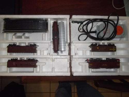 Lima HO SAR Train Set - Exceptional Condition - 32 Pics To View
