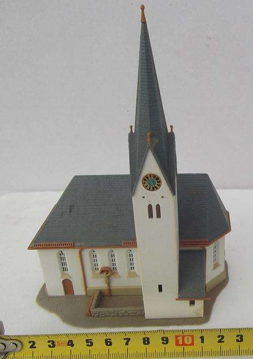 Kibri N Scale Church