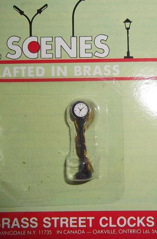 N Scale Lighted Clock