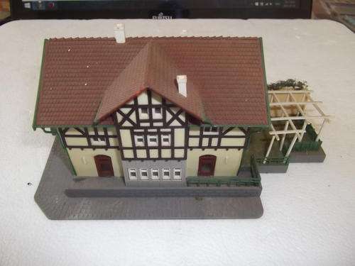 KleiWe N Scale Building