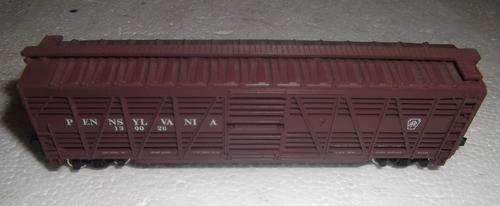 N Scale Box Car